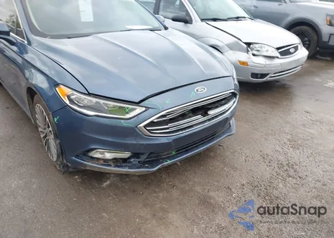 2018 Ford Fusion Titanium z USA, uszkodzony, nr VIN 3FA6P0D92JR234341